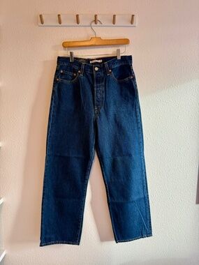 Levi's Premium Ribcage Straight Ankle 29x27